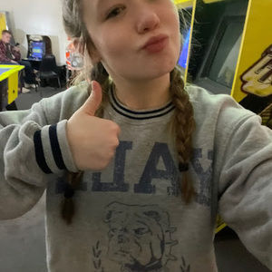 Meet your Posher, Regan